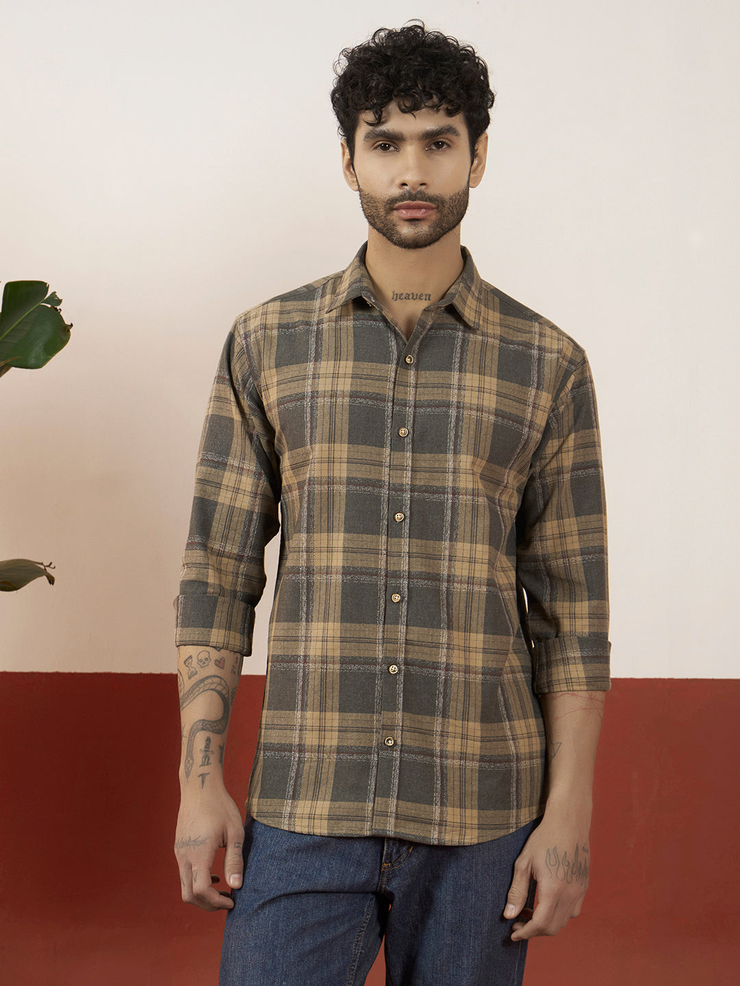 Men’s Full Sleeve Checkered Linen-Feel Cotton Shirt – Regular Fit