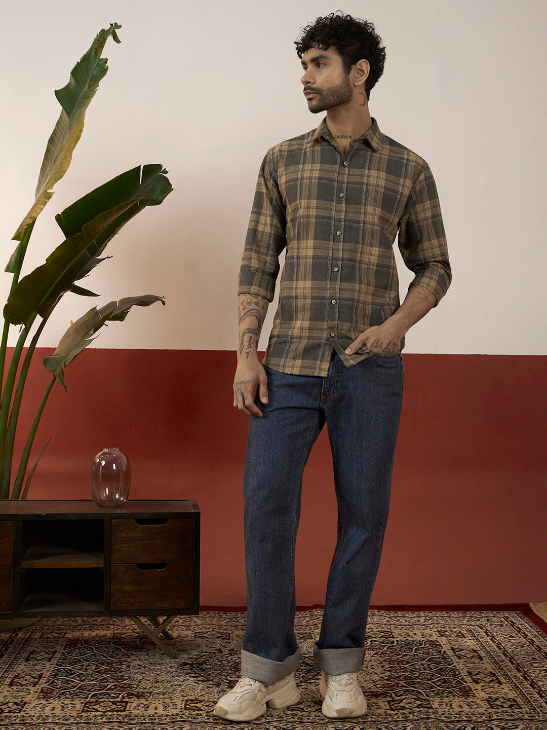 Men’s Full Sleeve Checkered Linen-Feel Cotton Shirt – Regular Fit